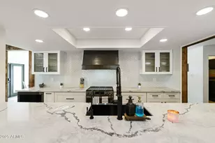 1102 S Park View Cir, Mesa, AZ 85208 - Photo 16