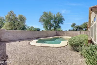 4051 W Buckskin Trail, Phoenix, AZ 85083 - Photo 32