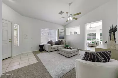 4051 W Buckskin Trail, Phoenix, AZ 85083 - Photo 4