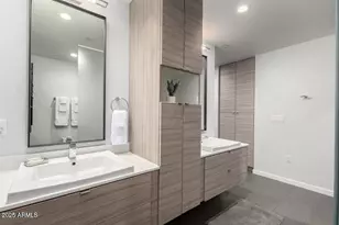 200 W Portland St, Phoenix, AZ 85003 - Photo 8