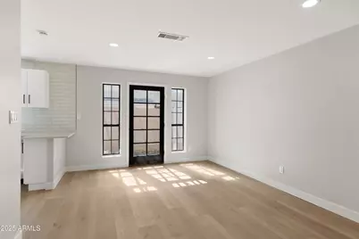 8540 N Central Avenue #5, Phoenix, AZ 85020 - Photo 12