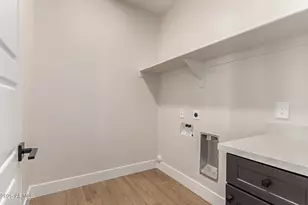 15901 S Bentley Dr, Arizona City, AZ 85123 - Photo 32