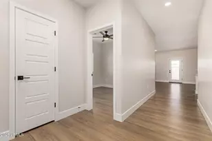 15901 S Bentley Dr, Arizona City, AZ 85123 - Photo 6