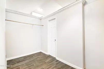 490 E San Remo Avenue, Gilbert, AZ 85234 - Photo 36