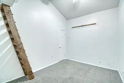 490 E San Remo Avenue, Gilbert, AZ 85234 - Photo 32