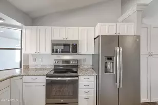 490 E San Remo Ave, Gilbert, AZ 85234 - Photo 18