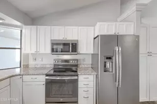 490 E San Remo Ave, Gilbert, AZ 85234 - Photo 18