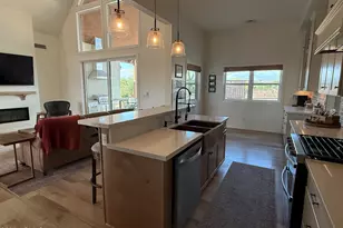 37221 N 12th St, Phoenix, AZ 85086 - Photo 10