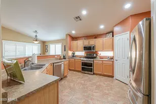 123 S Lucia Ln, Casa Grande, AZ 85194 - Photo 16