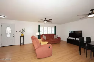 11442 N Coggins Dr, Sun City, AZ 85351 - Photo 4