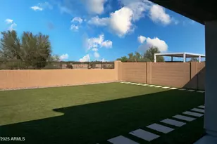 21318 N 58th St, Phoenix, AZ 85054 - Photo 8