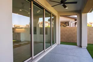 21318 N 58th St, Phoenix, AZ 85054 - Photo 16