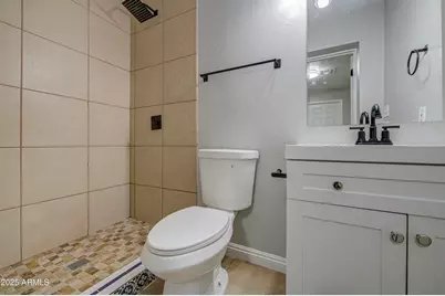 2511 N 48th Drive, Phoenix, AZ 85035 - Photo 18