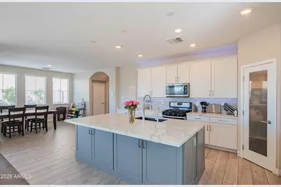 11466 S 176th Drive, Goodyear, AZ 85338 - Photo 2