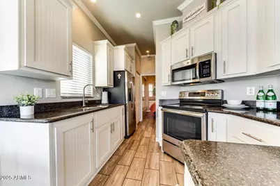 17200 W Bell Road #1371, Surprise, AZ 85374 - Photo 8