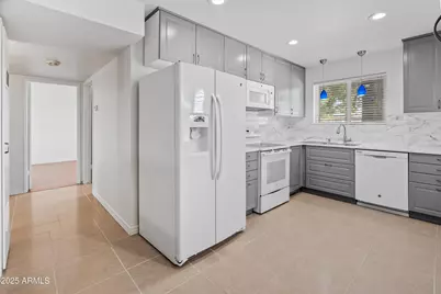 10926 W Abbott Avenue, Sun City, AZ 85351 - Photo 10