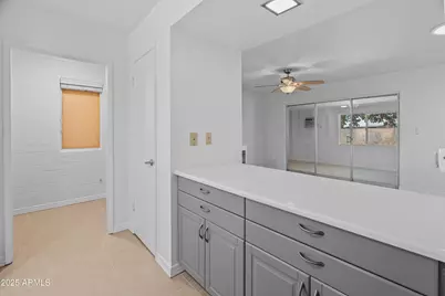 10926 W Abbott Avenue, Sun City, AZ 85351 - Photo 14