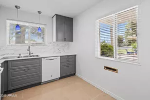 10926 W Abbott Ave, Sun City, AZ 85351 - Photo 12