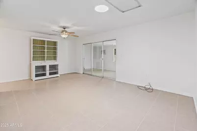 10926 W Abbott Avenue, Sun City, AZ 85351 - Photo 16