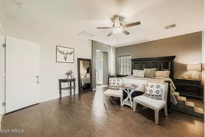 11936 W Candelaria Court, Sun City, AZ 85373 - Photo 10