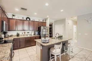 11936 W Candelaria Ct, Sun City, AZ 85373 - Photo 8