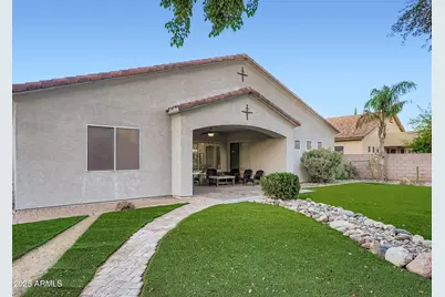 10000 W Adult Care Home Avenue, Peoria, AZ 85383 - Photo 18