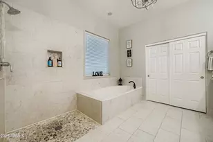 10000 W Adult Care Home Ave, Peoria, AZ 85383 - Photo 14