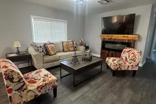 10201 N 99th Ave, Peoria, AZ 85345 - Photo 14