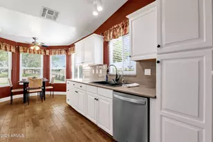 19491 N 88th Ave, Peoria, AZ 85382 - Photo 24