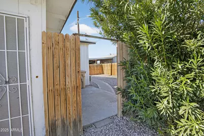 104 E Roosevelt Avenue, Buckeye, AZ 85326 - Photo 10