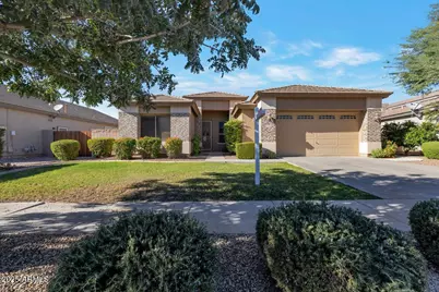 8762 W Myrtle Avenue, Glendale, AZ 85305 - Photo 2