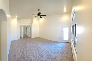22729 N 103rd Ln N, Peoria, AZ 85383 - Photo 12