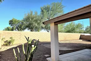 22729 N 103rd Ln N, Peoria, AZ 85383 - Photo 20