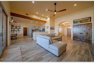 335 Latigo Way, Wickenburg, AZ 85390 - Photo 8