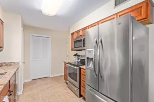 10831 W Tropicana Cir, Sun City, AZ 85351 - Photo 12