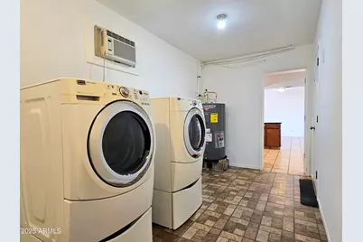 5534 E Madalein Drive, Hereford, AZ 85615 - Photo 10