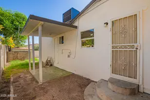 1010 E Chipman Rd, Phoenix, AZ 85040 - Photo 22