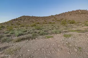 8962 W Roberta Ln, Peoria, AZ 85383 - Photo 6