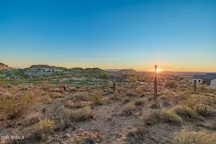 8962 W Roberta Ln, Peoria, AZ 85383 - Photo 12