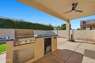 7349 W Willow Ave, Peoria, AZ 85381 - Photo 10