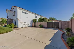 7281 W Cielo Grande Ave, Peoria, AZ 85383 - Photo 86