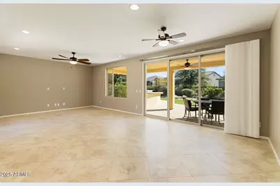 26735 W Oraibi Drive, Buckeye, AZ 85396 - Photo 10