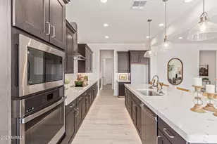 2565 E Virginia Cir, Mesa, AZ 85213 - Photo 10