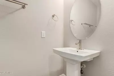 19239 N 270th Avenue, Buckeye, AZ 85396 - Photo 14