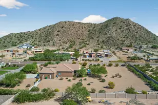 1913 W Laurie Ln, San Tan Valley, AZ 85144 - Photo 60