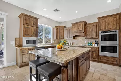 1913 W Laurie Lane, San Tan Valley, AZ 85144 - Photo 4