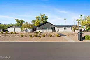 3842 E San Miguel Ave, Paradise Valley, AZ 85253 - Photo 1