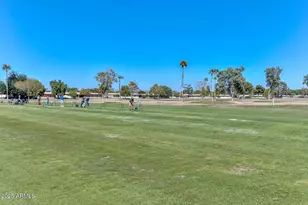 13233 N 99th Dr, Sun City, AZ 85351 - Photo 28