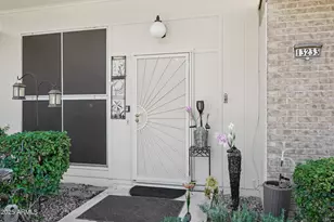 13233 N 99th Dr, Sun City, AZ 85351 - Photo 1