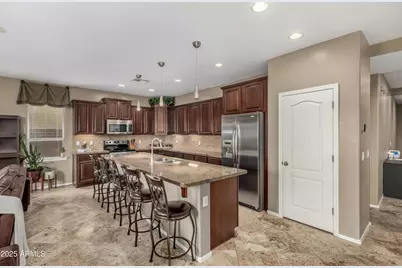 38058 W Vera Cruz Drive, Maricopa, AZ 85138 - Photo 12